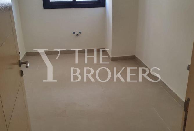 8597204 - Property Image 3