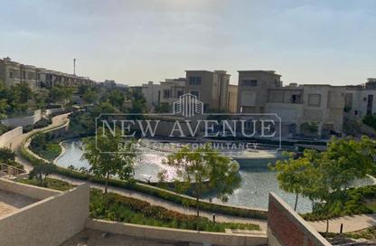Villa - 5 Bedrooms - 4 Bathrooms for sale in Cairo Festival City - North Investors Area - New Cairo City - Cairo