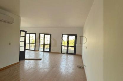 Apartment - 3 - 3 for sale in Village West - Sheikh Zayed Compounds - Sheikh Zayed City - Giza Apartment - 3 - 3 for sale in Village West - Sheikh Zayed Compounds - Sheikh Zayed City - Giza