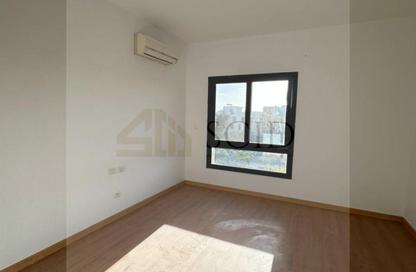 Apartment - 3 - 3 for sale in Village West - Sheikh Zayed Compounds - Sheikh Zayed City - Giza Apartment - 3 - 3 for sale in Village West - Sheikh Zayed Compounds - Sheikh Zayed City - Giza