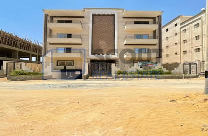 Apartment - 3 Bedrooms - 3 Bathrooms for sale in Bait Alwatan - The 5th Settlement - New Cairo City - Cairo