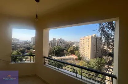 Apartment - 3 Bedrooms - 2 Bathrooms for rent in Street 200 - Degla - Hay El Maadi - Cairo