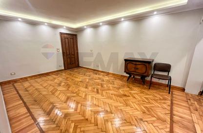 Apartment - 3 Bedrooms - 2 Bathrooms for sale in Shaarawy St. - Laurent - Hay Sharq - Alexandria Apartment - 3 Bedrooms - 2 Bathrooms for sale in Shaarawy St. - Laurent - Hay Sharq - Alexandria