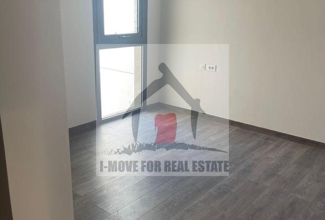 69825205 - Property Image 3