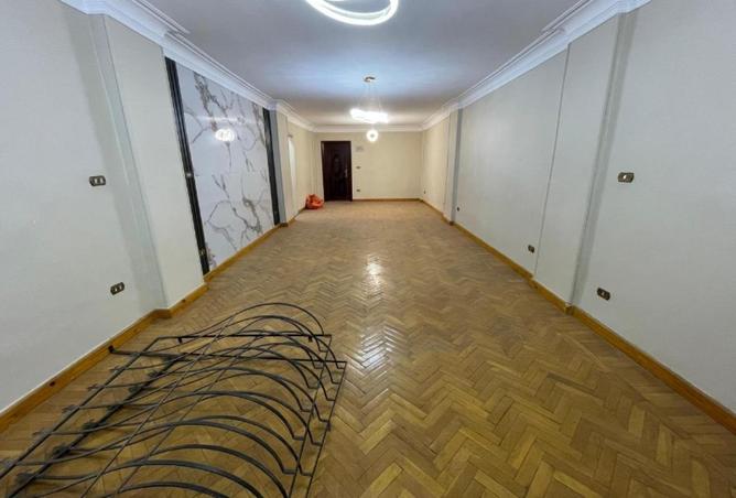 63129939 - Property Image 2