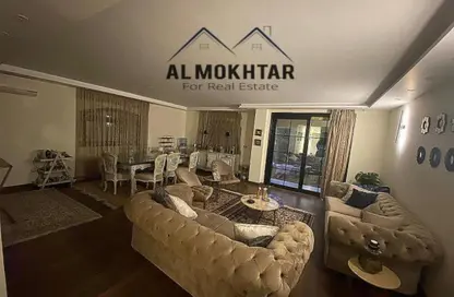 شقة - 4 غرف نوم - 3 حمامات للبيع في طريق بيفرلي هيلز - الحي السابع عشر - الشيخ زايد - الجيزة