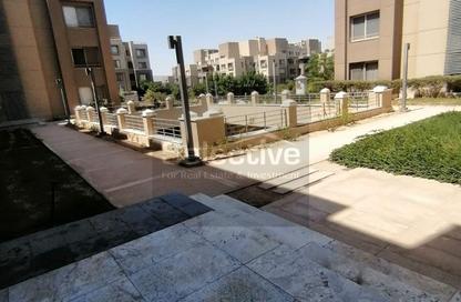 شقة - 2 غرف نوم - 2 حمامات للبيع في فيلدج جيت - المستثمرين الجنوبية - مدينة القاهرة الجديدة - القاهرة