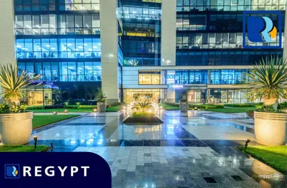 مساحات مكتبية - استوديو - 7 حمامات للايجار في فى90 - شارع التسعين الشمالي - التجمع الخامس - مدينة القاهرة الجديدة - القاهرة