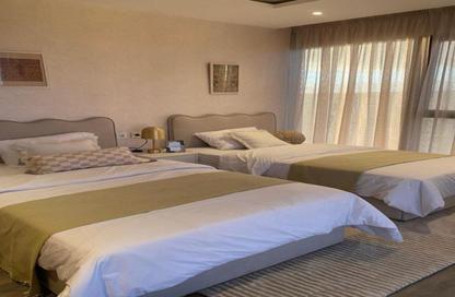 Apartment - 2 Bedrooms - 2 Bathrooms for sale in Hyde Park Central - The 6th Settlement - New Cairo City - Cairo