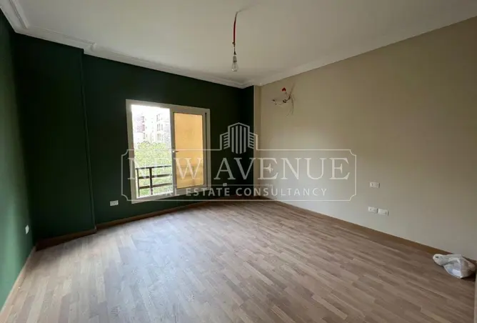 111602526 - Property Image 3