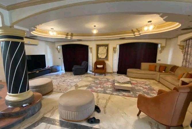 70629230 - Property Image 2