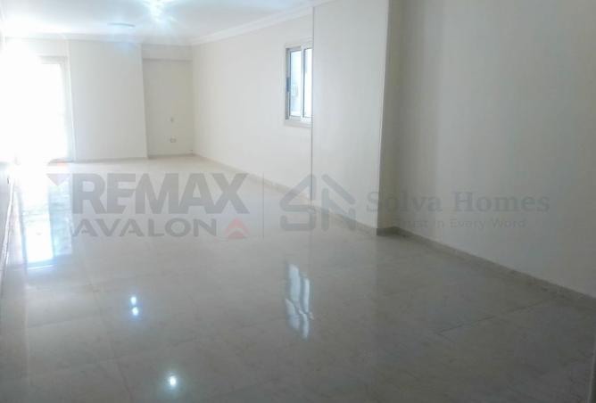 93822404 - Property Image 2