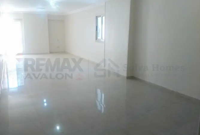 93822404 - Property Image 2