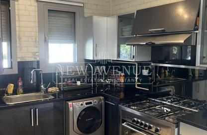 Villa - 4 - 5 for sale in Village Gardens Katameya - 5th Settlement Compounds - The 5th Settlement - New Cairo City - Cairo