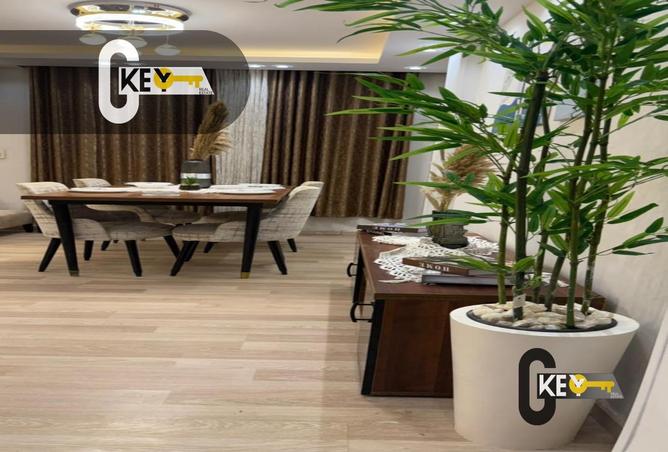 8687969 - Property Image 3