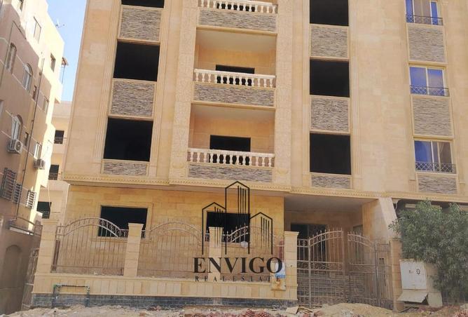 62402277 - Property Main Image