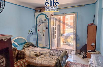 Apartment - 3 Bedrooms - 2 Bathrooms for sale in Camp Chezar - Hay Wasat - Alexandria