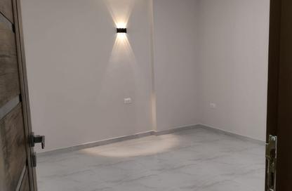 شقة - 3 غرف نوم - 2 حمامات للايجار في شارع الملك فيصل - آخر فيصل - فيصل - حي الهرم - الجيزة