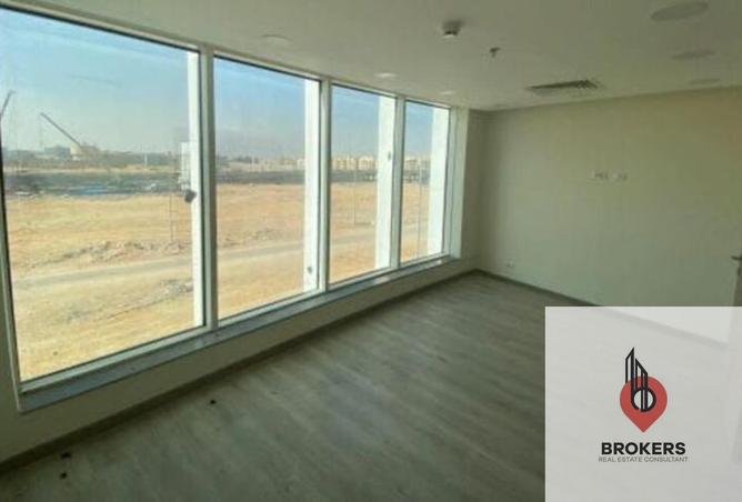 62404219 - Property Main Image