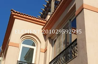 Twin House - 4 Bedrooms - 5 Bathrooms for sale in Zayed 2000 - 4th District - Sheikh Zayed City - Giza