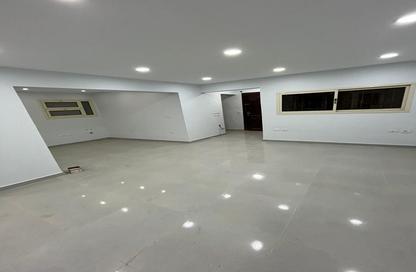 Co-Working Space - Studio - 4 Bathrooms for rent in El Laselky - New Maadi - Hay El Maadi - Cairo