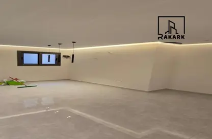 Office Space - 3 Bedrooms - 2 Bathrooms for rent in Masaken Sheraton - Sheraton Al Matar - El Nozha - Cairo