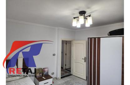 Apartment - 3 Bedrooms - 2 Bathrooms for rent in Abdel Hafiz Ahmed St. - 8th Zone - Nasr City - Cairo