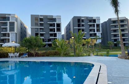 Apartment - 3 Bedrooms - 2 Bathrooms for sale in Sun Capital - Fayoum Desert road - 6 October City - Giza