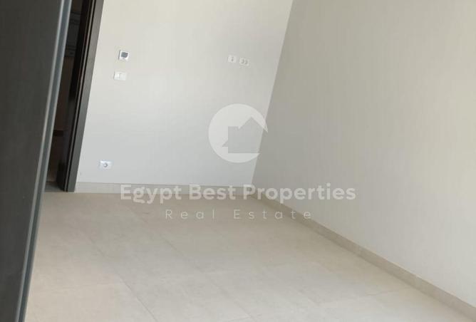 83134127 - Property Image 3