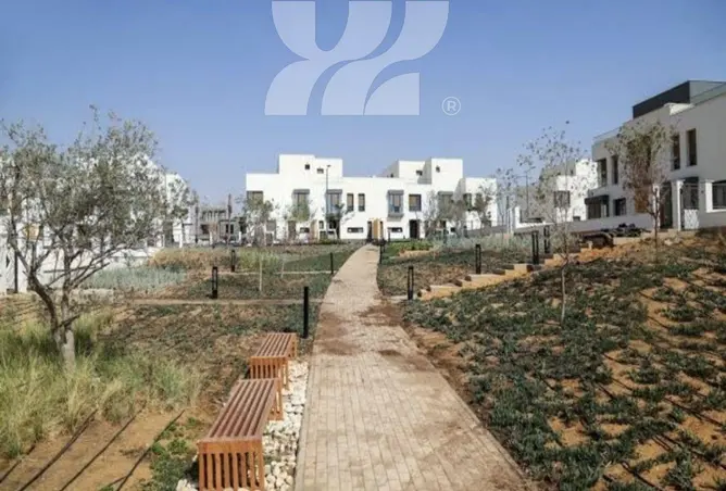 100924387 - Property Image 2