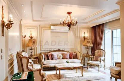 شقة - 3 غرف نوم - 2 حمامات للبيع في طريق الجيش - كامب شيزار - حي وسط - الاسكندرية