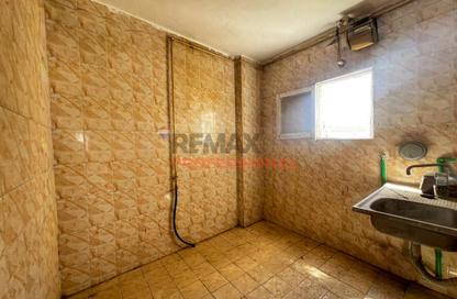 Apartment - 2 Bedrooms - 1 Bathroom for sale in Abou Quer Road Gamal Abdel Nasser Road - Janaklees - Hay Sharq - Alexandria Apartment - 2 Bedrooms - 1 Bathroom for sale in Abou Quer Road Gamal Abdel Nasser Road - Janaklees - Hay Sharq - Alexandria