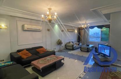 Apartment - 2 Bedrooms - 2 Bathrooms for sale in Abbas Al Akkad St. - 1st Zone - Nasr City - Cairo