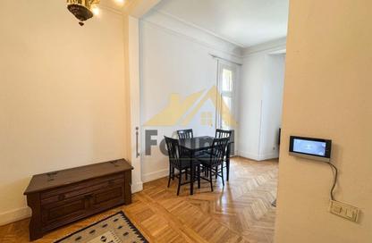 Apartment - 4 Bedrooms - 3 Bathrooms for rent in El Gezirah St. - Zamalek - Cairo