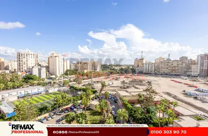 شقة - 3 غرف نوم - 2 حمامات للبيع في شارع كمال الدين صلاح - سموحة - حي شرق - الاسكندرية