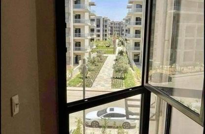 Apartment - 2 Bedrooms - 2 Bathrooms for sale in Village West - Sheikh Zayed Compounds - Sheikh Zayed City - Giza Apartment - 2 Bedrooms - 2 Bathrooms for sale in Village West - Sheikh Zayed Compounds - Sheikh Zayed City - Giza