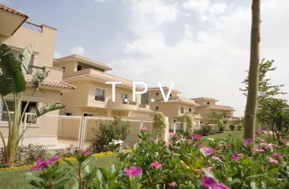 Villa - 5 Bedrooms - 5 Bathrooms for sale in Flowers Park - North Investors Area - New Cairo City - Cairo