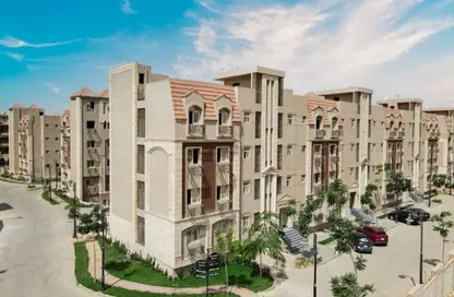 Apartment - 3 Bedrooms - 3 Bathrooms for sale in Rock Vera - 5th Settlement Compounds - The 5th Settlement - New Cairo City - Cairo
