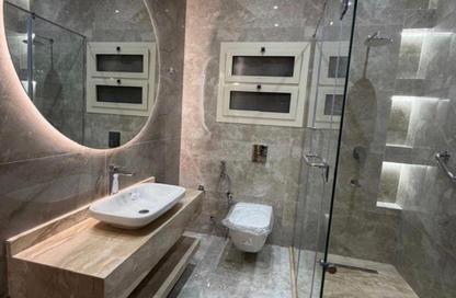 Apartment - 3 Bedrooms - 3 Bathrooms for rent in Galleria Moon Valley - South Investors Area - New Cairo City - Cairo Apartment - 3 Bedrooms - 3 Bathrooms for rent in Galleria Moon Valley - South Investors Area - New Cairo City - Cairo
