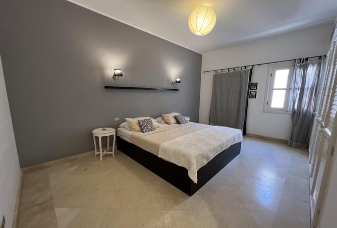 56008888 - Property Image 3