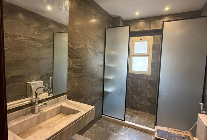 121145089 - Property Image 2