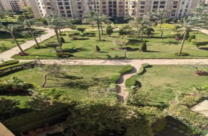 Apartment - 2 Bedrooms - 1 Bathroom for rent in Al Rehab - New Cairo City - Cairo