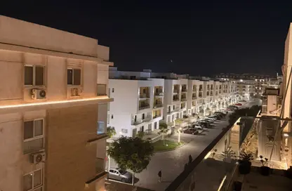 شقة - 3 غرف نوم - 2 حمامات للايجار في ماونتن فيو أي سيتي أكتوبر - كمبوندات 6 أكتوبر - مدينة 6 أكتوبر - الجيزة