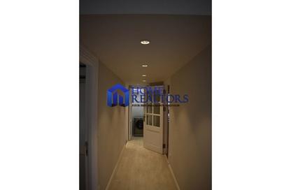 Apartment - 2 Bedrooms - 2 Bathrooms for rent in Ahmed Sabry St. - Zamalek - Cairo