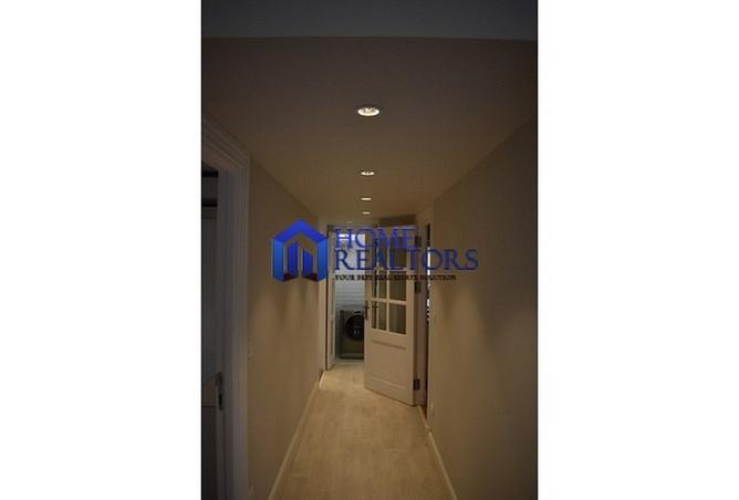 102080111 - Property Image 2