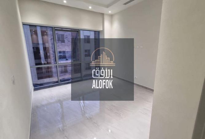 70090587 - صورة العقار 2