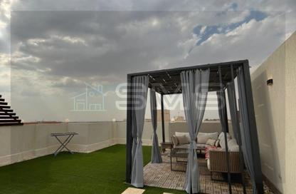 (بنتهاوس  (روف - 2 - 2 للايجار في إيزي لايف - المستثمرين الجنوبية - مدينة القاهرة الجديدة - القاهرة