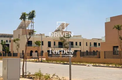 Townhouse - 3 Bedrooms - 3 Bathrooms for sale in Vye Sodic - New Zayed City - Sheikh Zayed City - Giza