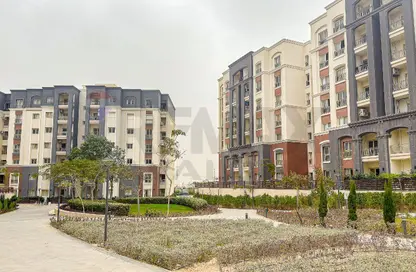 Apartment - 2 Bedrooms - 2 Bathrooms for sale in Alex West - Alexandria Compounds - Alexandria