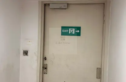 طابق كامل - استوديو - 6 حمامات للايجار في شارع المساحه - الدقي - الجيزة